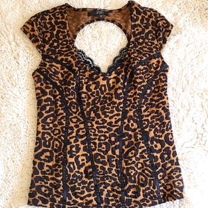 Leopard top